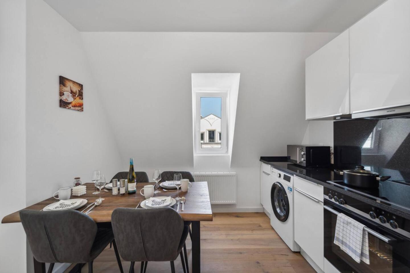 Infinity Stay Ferienapartments Rheinstrasse Wilhelmshaven Exterior photo